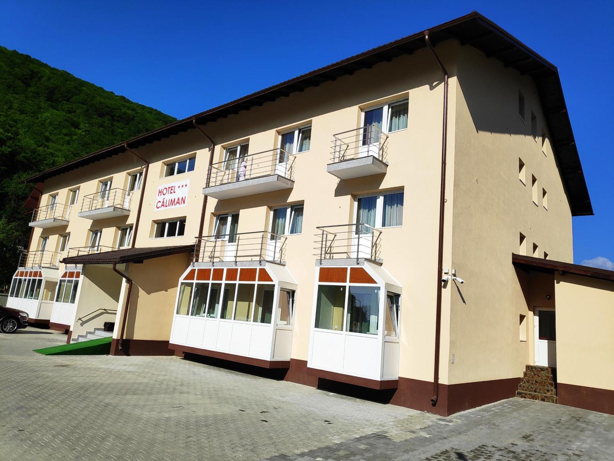 Hostel Caliman Caciulata Ngoại thất bức ảnh